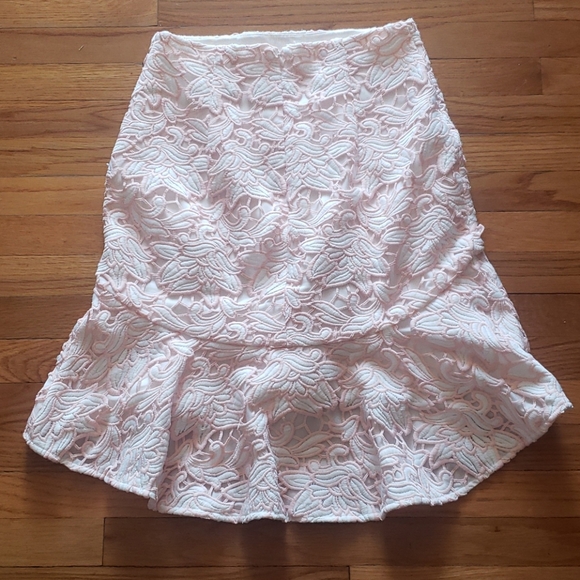 Club monaco pink lace skirt - Picture 7 of 7
